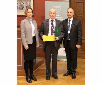 Elismerésben részesülők - Kincs Béla - Labtech Kft. ügyvezető igazgatója