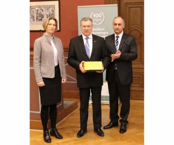 Elismerésben részesülők - Farkas Bertalan - első magyar űrhajós, vadászpilóta, űrkutató